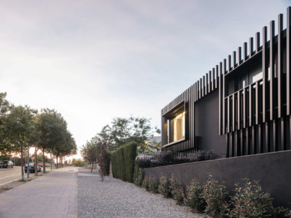 blackhouse_A_exterior (10)