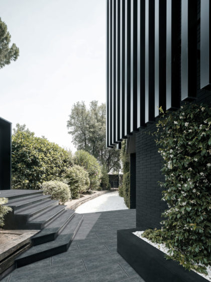 blackhouse_B_perimetre (3)